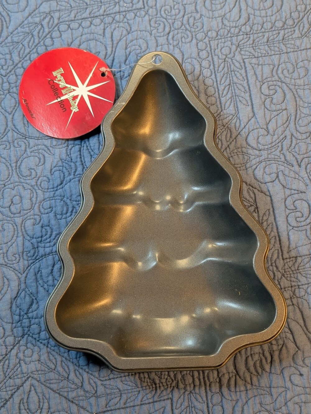 Christmas Tree Nonstick Cake Pan Holiday Baking Mold Schnucks Happy Holidays...